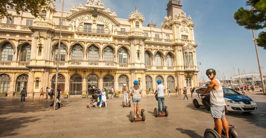 Barcelona: Old Port and Gothic Quarter Guided Segway Tour - Why This Tour Works
