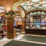 Barcelona: Palau de la Música Guided Tour in Japanese - Comparing Similar Experiences