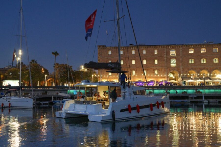 Barcelona: Private Catamaran Sailing with Drinks and Snacks - In-Depth Look at the Itinerary