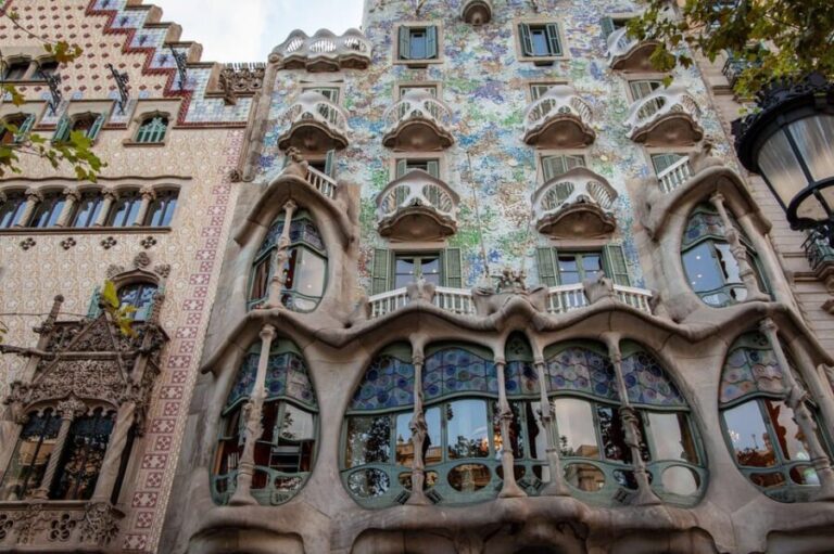 Barcelona: Private Tour of Casa Batllo with Reserved Access - The Price and Overall Value