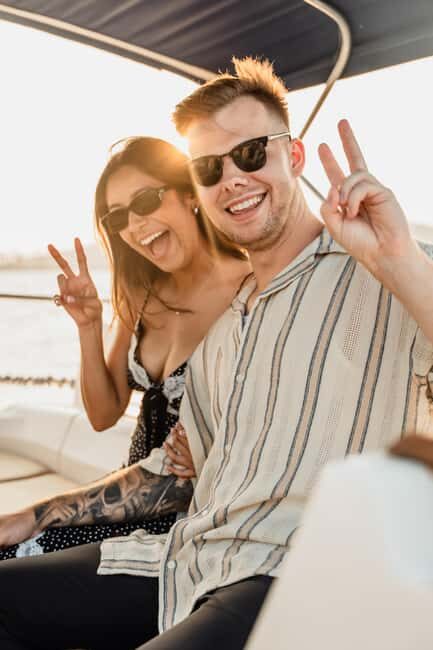 Barcelona Sailing Experience with Tapas & Cava - FAQs