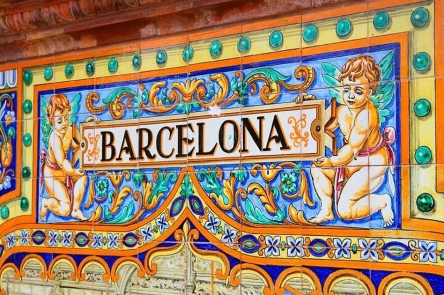 Barcelona : Street Art Walking Tour With A Guide - The Itinerary Breakdown