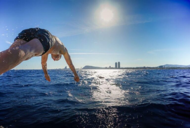 Barcelona: Sunrise Private Sailing Experience - The Sum Up