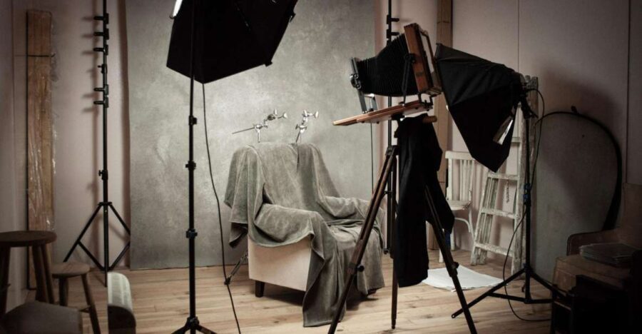 Barcelona: Take your portrait with a 19th century process - Practical Details and What to Expect