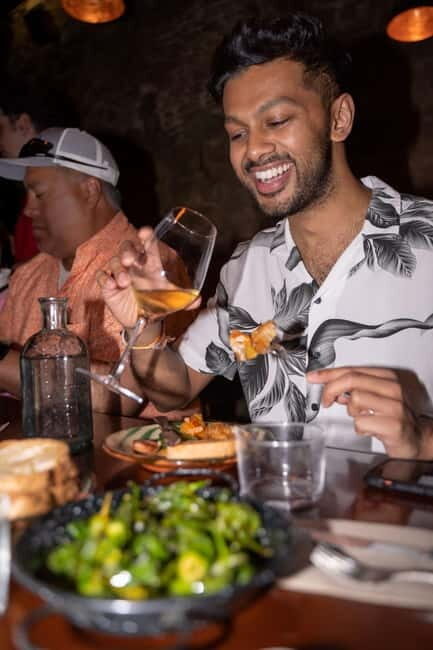 Barcelona: Tapas and Drinks Tour of Old Town - What Makes This Tour Special