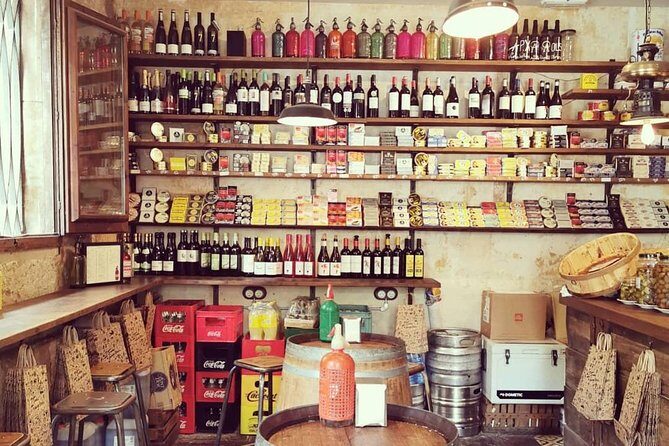 Barcelona Tapas & Wine Experience as a Local at Hidden Wineries - Who Should Sign Up