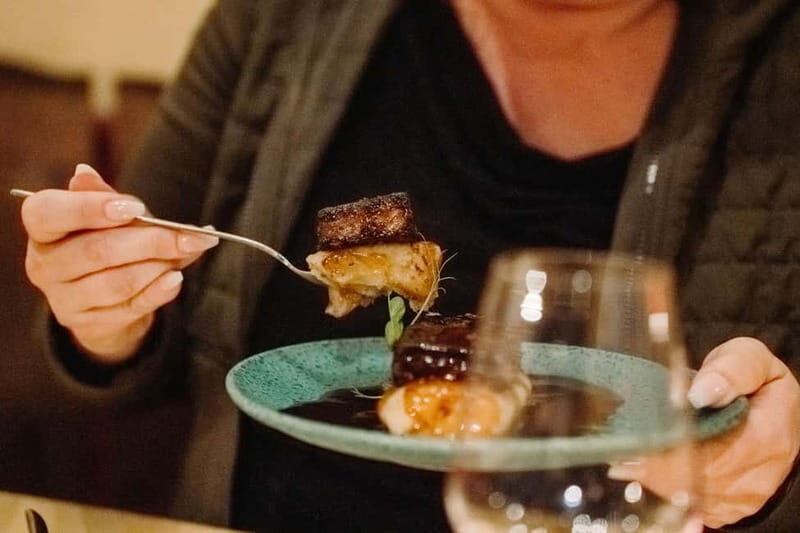 Barcelona: Tapas & Wine Tour in Born & Gothic Quarter - What’s Included and What to Expect