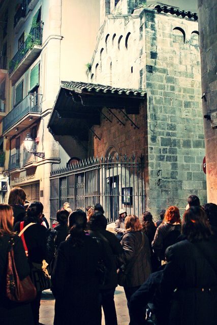 Barcelona: The Ghost Walking Tour - Authentic Experiences from the Guides