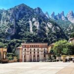 Barcelona to Montserrat: Guided Tour & Return Bus Transfers - Value and Cost Analysis