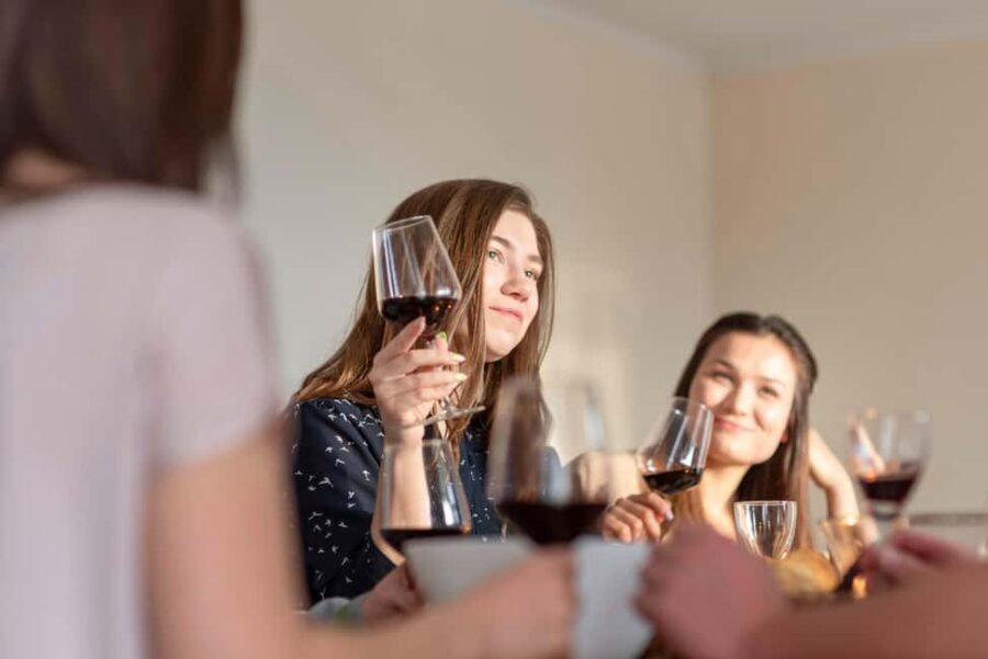 Barcelona: Wine Tasting very close to La Sagrada Familia - A Closer Look at the Experience