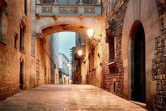 Barcelonas Shadows: A Tour of Mystery and History - Who Will Love This Tour?