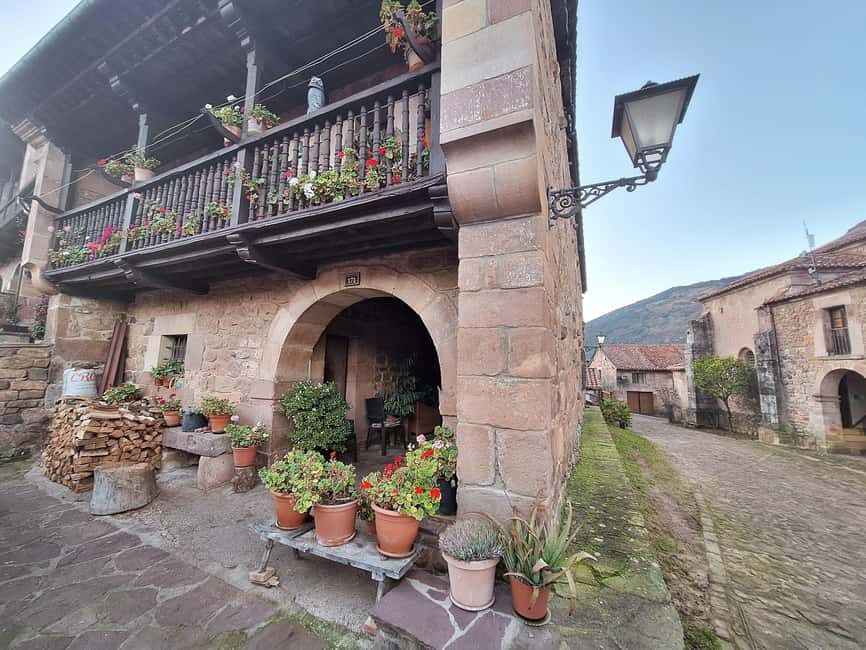 Barcena Mayor and Carmona Tour from Santander Small Groups - A Deep Dive into the Experience