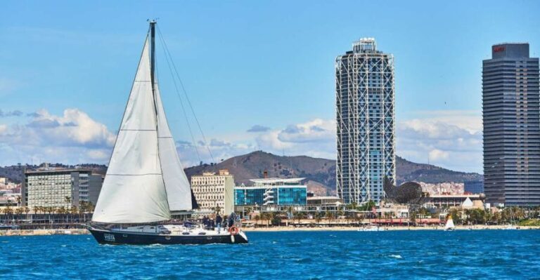 Barefoot: Private sailing cruise in Barcelona - Who Is This Tour Best For?