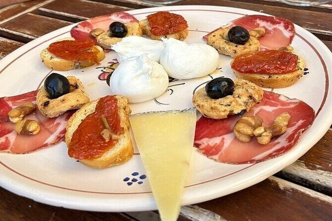 Bari Night Walking Tour with Authentic Tasting (Private Tour) - Who Is This Tour Best For?