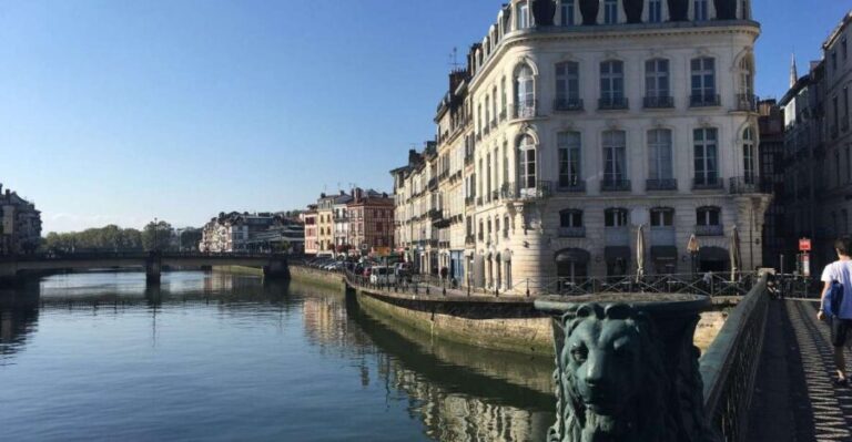Bayonne: Private Guided Walking Tour - Exploring Bayonne: A Step-by-Step Breakdown