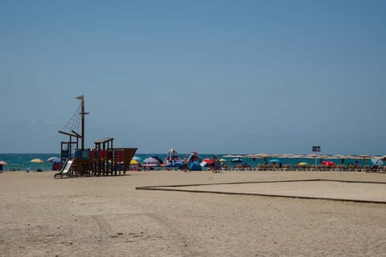 Beaches and Coves: El Campello - Villajoyosa - Practical Details and Value