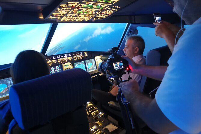 Become a Pilot for a Day in a Professional Airbus 320 Simulator - What the Experience Looks Like