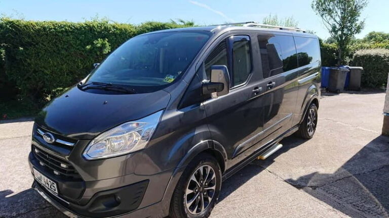 Belfast: Famous Black Taxi Tour - A Deep Dive into the Itinerary