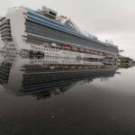 Belfast: Giants Causeway and North Coast Small Group Tour - Exploring the Major Stops