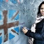 Belfast iconic mural taxi tour private 2hr adventure - What You Can Expect from the Tour