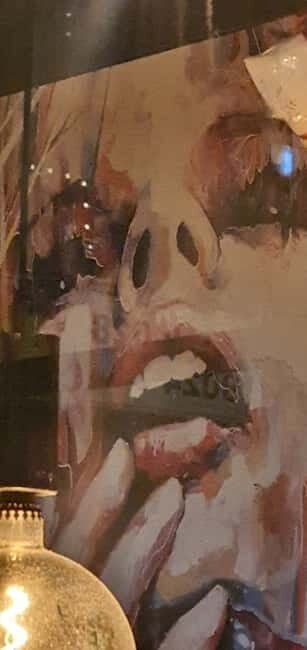 Belfast : Pub Music , Street Art Experience Walking Tour - Exploring Belfast’s Street Art