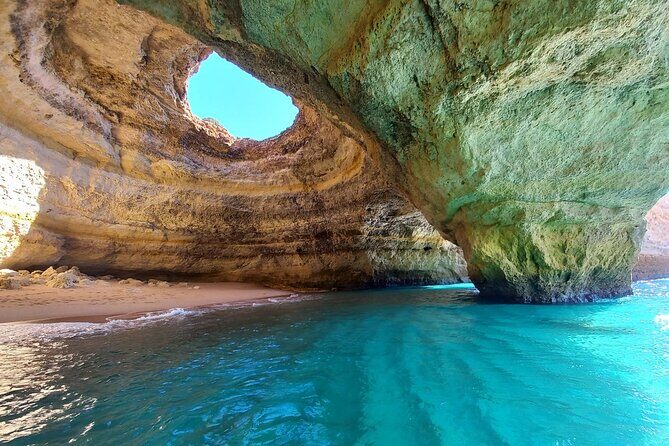 Benagil Passeio as Grutas com Pôr do Sol - Who Will Love This Tour?