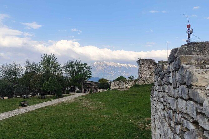 Berat - Unesco Heritage & Wine Tasting, Private Tour - What Reviewers Say