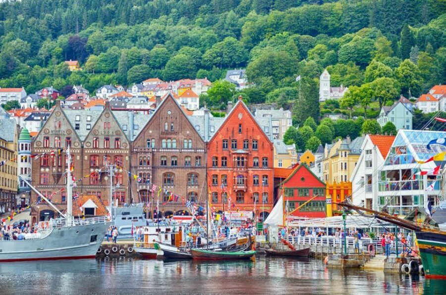 Bergen Past and Present: A Historical Walking Journey - Who Would Love This Tour?