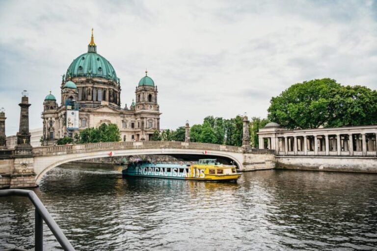 Berlin: 1-Hour City Sightseeing Cruise - What to Expect During the Cruise