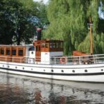 Berlin: 1h Boutiquestyle-Cruise on the Historic HEMINGWAY - The Value of This Experience