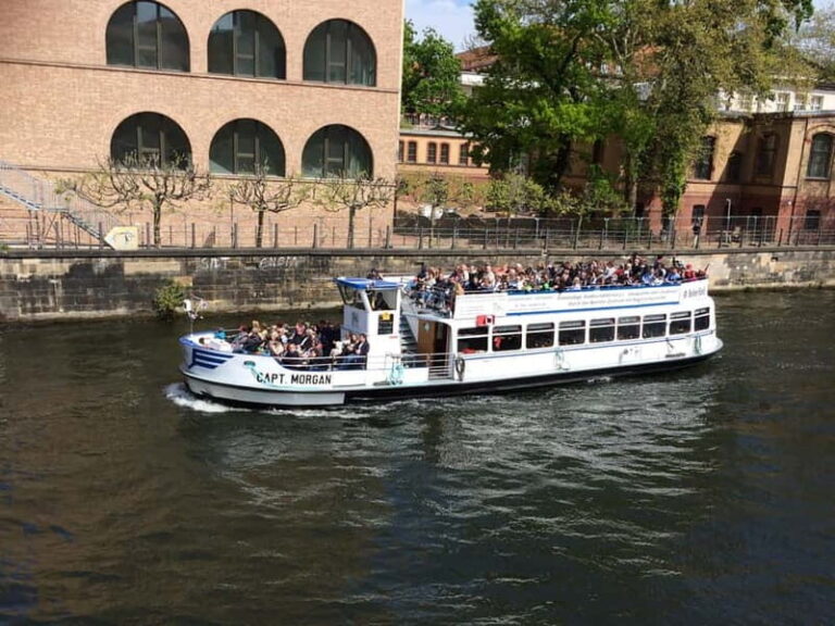 Berlin: City Boat Tour with Live Commentary - Who Will Love This Tour?