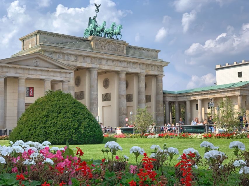 Berlin: Discover Berlin Walking Tour - Analyzing the Experience: What Makes It Stand Out?