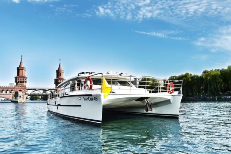 Berlin: Exclusive Boat Tour on a Solar-Powered Catamaran - Why This Tour Works