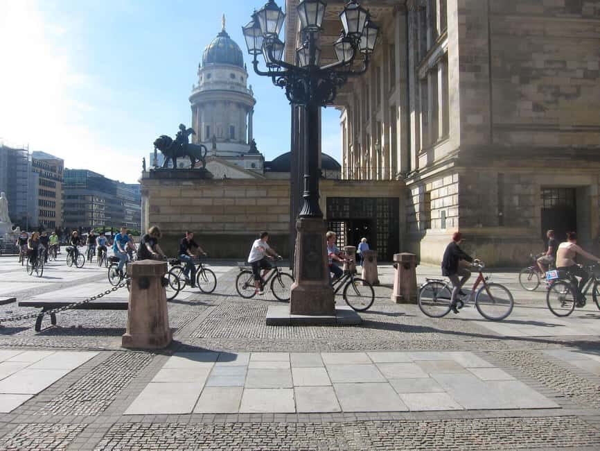 Berlin: Guided Bike Tour for School Groups - Who Is This Tour Best Suited For?