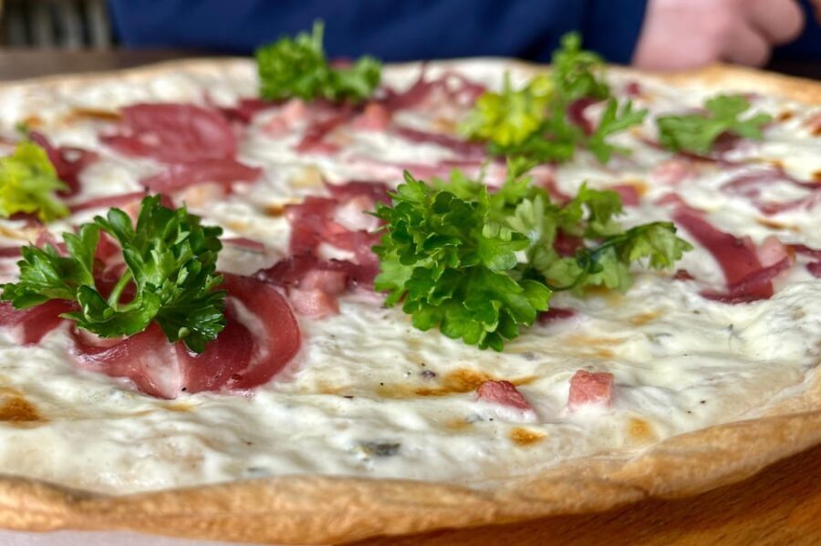 Berlin: Guided Street Food & Cultural Walking Tour - Authentic Local Insights and Cultural Context