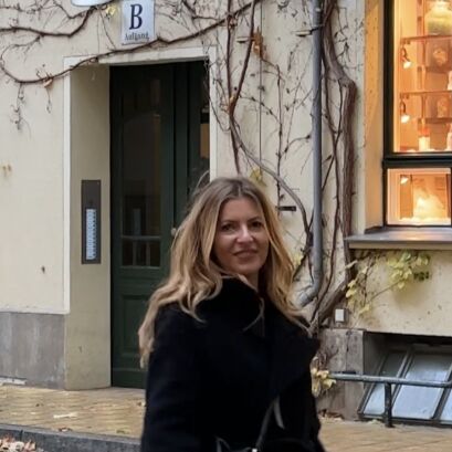 Berlin: Hidden Backyards Guided Walking Tour - Whats Included and Practical Considerations