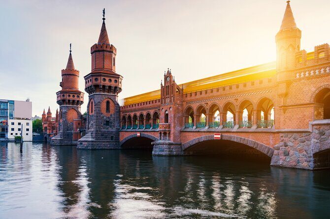 Berlin Highlights Self guided scavenger hunt and Walking Tour - A Closer Look at the Experience