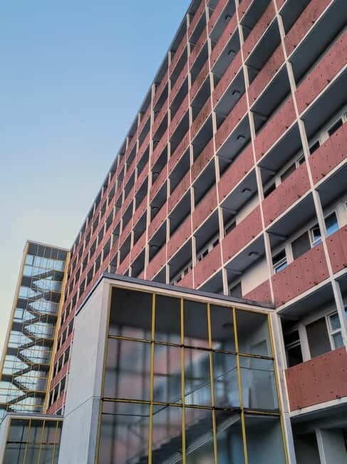 Berlin: Modernist Architecture Tour in the Hansaviertel - The Postwar Transformation: Hansaviertel’s Modernist Rebirth