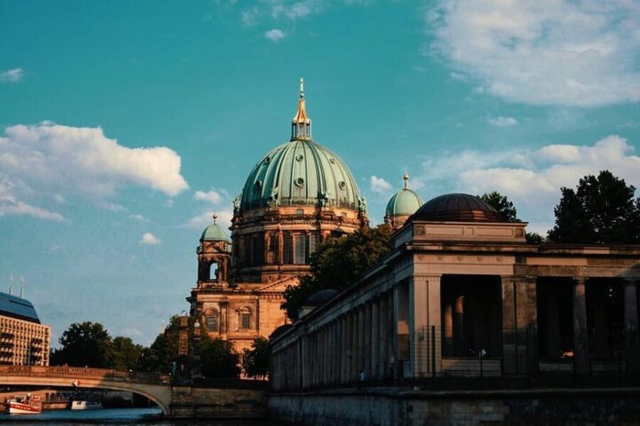 Berlin : Must-see attractions Walking Tour - The itinerary in detail