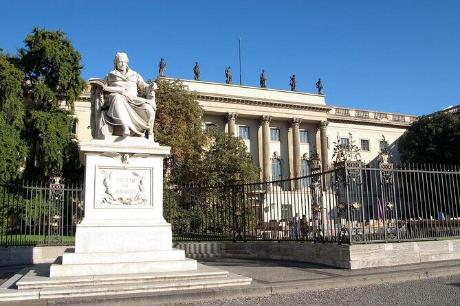 Berlin Night Tours - Romantic Night & Evening Tours Berlin - Who Will Love This Tour?