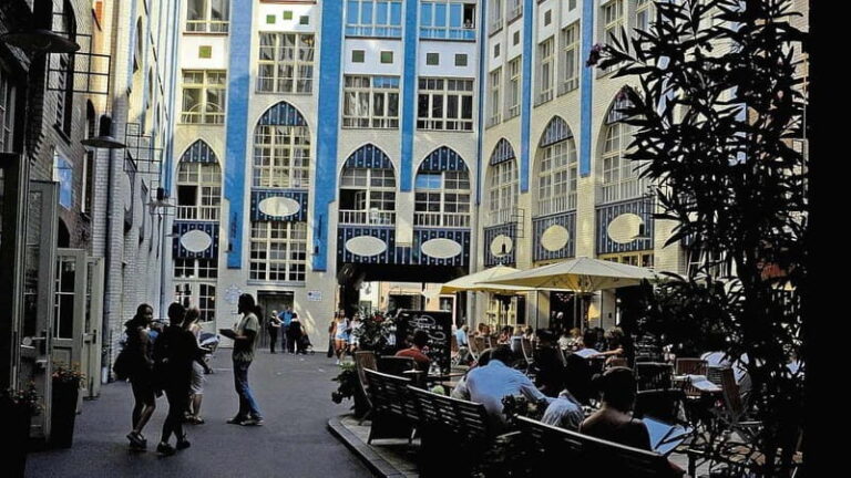 Berlin: Private City Tour - Berlin Highlights Guided Walk - What Makes This Tour Stand Out?