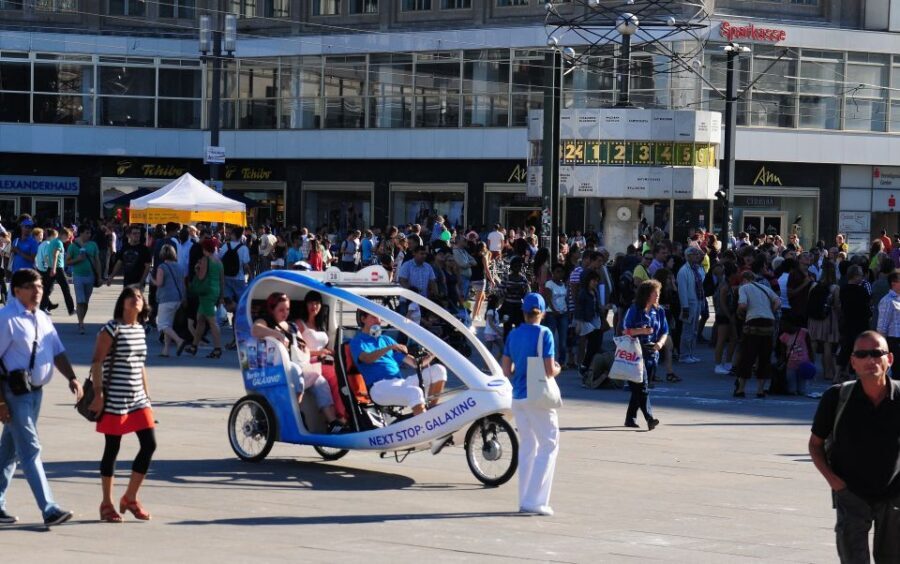 Berlin: Private Guided E-Rickshaw Tour - The Experience — Comfort, Guides, and Customization