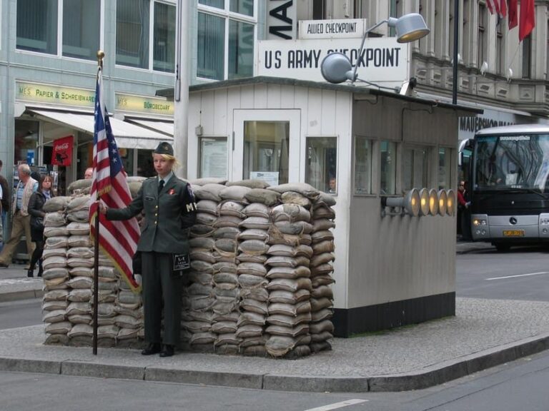 Berlin: Private Walking Tour With a Local Guide - What’s Included & What to Prepare