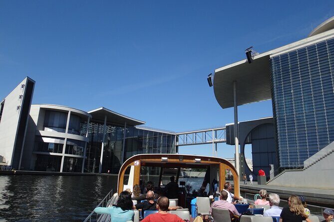 Berlin sightseeing boat tour on the Spree - FAQs