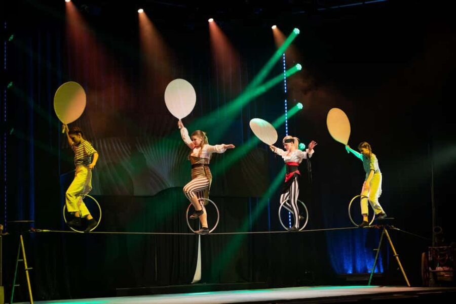 Berlin: Snow White - Children Variety Show Ticket - The Performance Breakdown