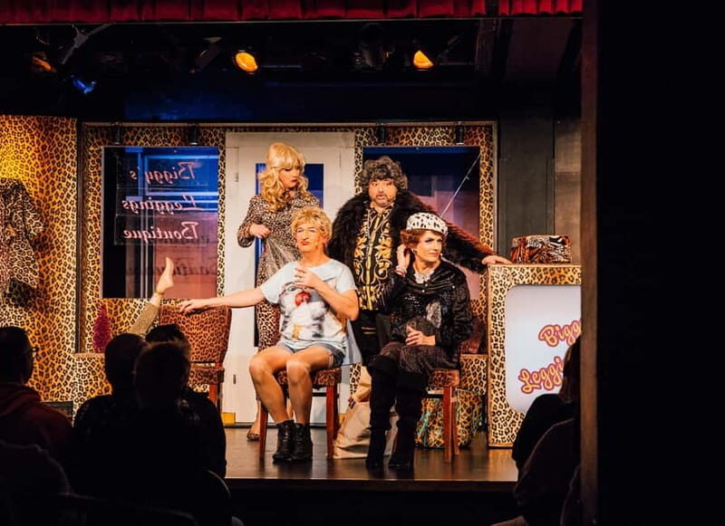 Berlin: The Ades Zabel Company: When Edith's bells ring Vol. 22 - What to Expect: A Deep Dive Into the Christmas Show