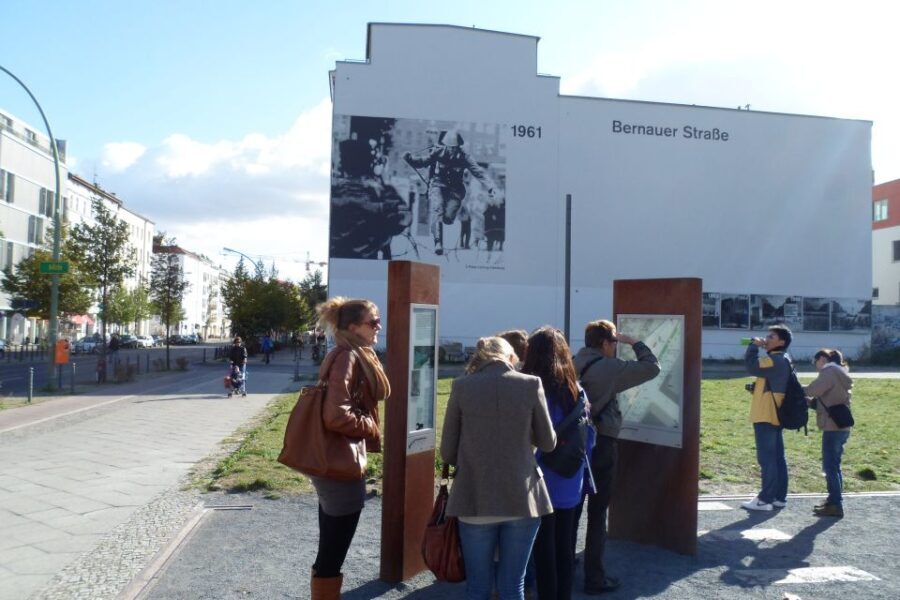 Berlin Wall: Small Group Guided Tour - What Makes This Tour Stand Out?