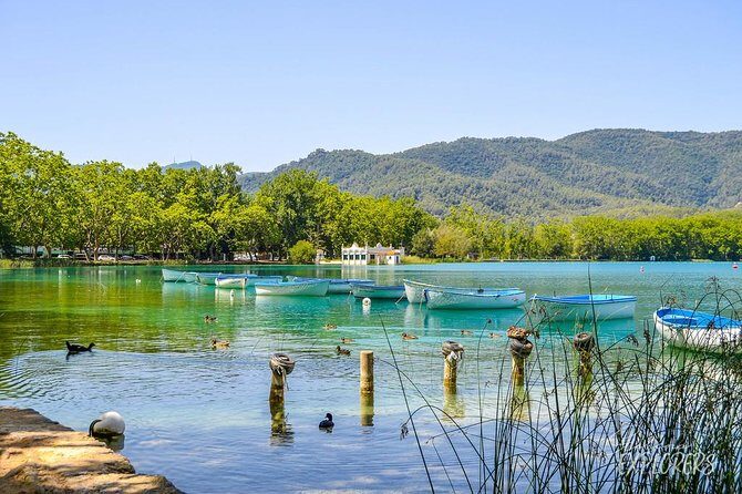 Besalú, Banyoles Lake & Volcanic Castellfollit from Girona - What’s Included and What to Bring