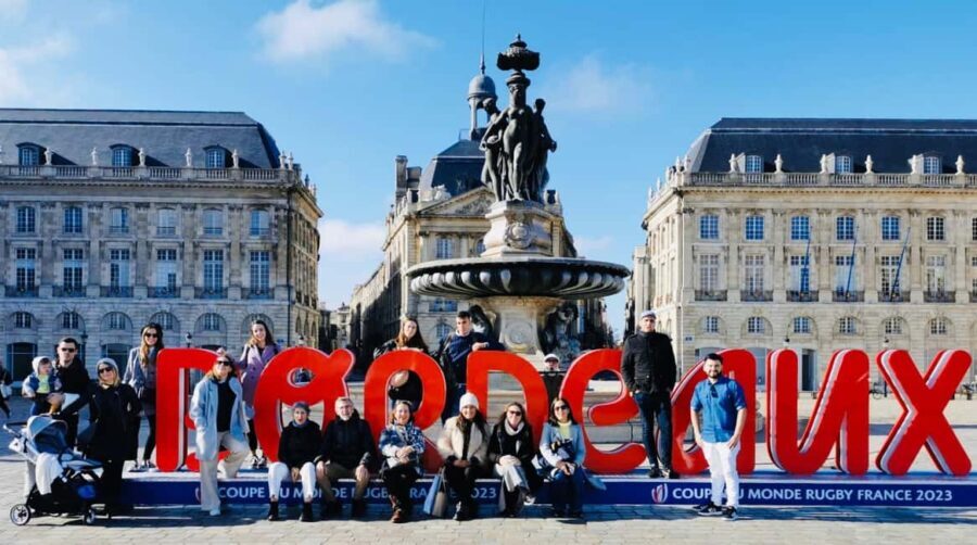 Best : Bordeaux Walking Tour + 1 Wine glass - What’s Included and What to Expect