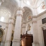 Best of Granada guided tour - Stop 3: Alaicería (Old Great Bazaar)